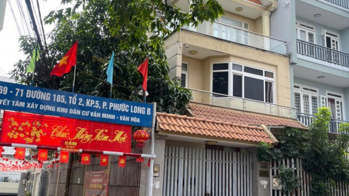 CẦN BÁN GẤP NHÀ GÓC 2 MẶT TIỀN ĐƯỜNG 185, PHƯỜNG PHƯỚC LONG B