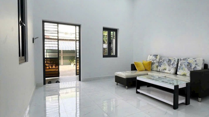 NHÀ ĐẸP MT 141 XE HƠI ĐẬU TRƯỚC NHÀ ĐƯỜNG 339 CHỈ 5 TỶ 500