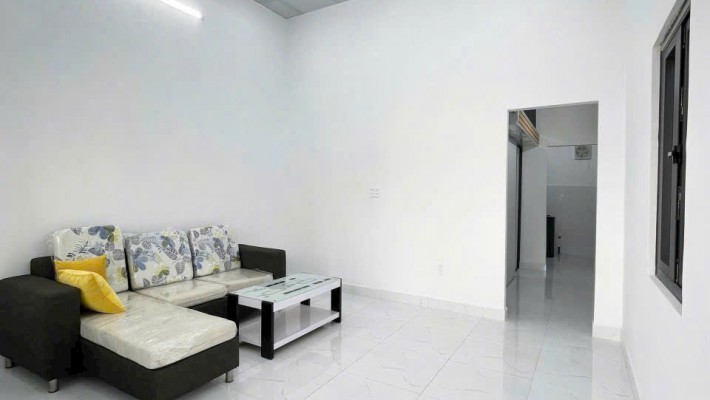 NHÀ ĐẸP MT 141 XE HƠI ĐẬU TRƯỚC NHÀ ĐƯỜNG 339 CHỈ 5 TỶ 500