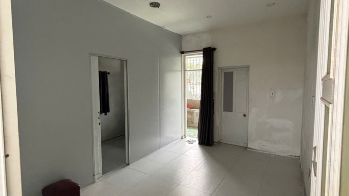 Nhà chưa qua đầu tư Bán Gấp Nhà Mặt Tiền đường số 3, Tăng Nhơn Phú B, Quận 9.