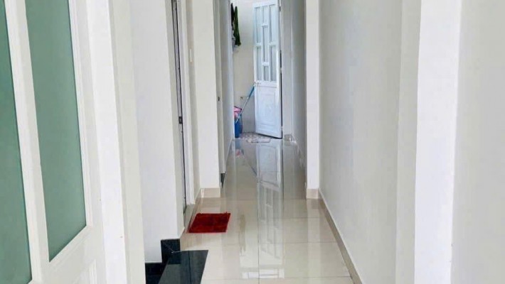 Chị Gái Xinh đẹp Cần Bán Nhà 1 trệt 1 lầu hẻm oto đường 185, Phước Long B, 