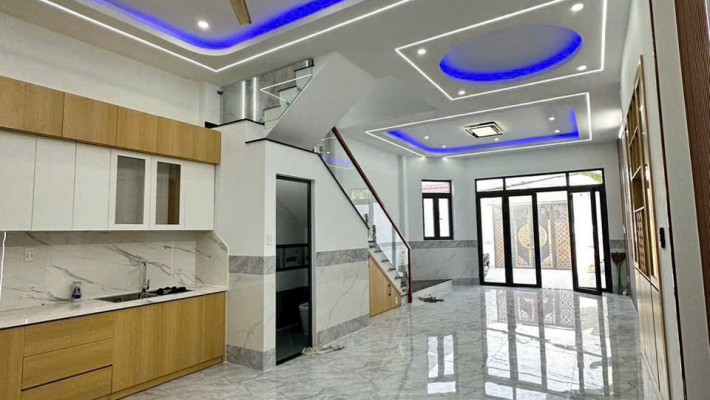 MẶT TIỀN QUẬN 9 CHỈ VỚI GIÁ 7 TỶ ĐÂYYY!!