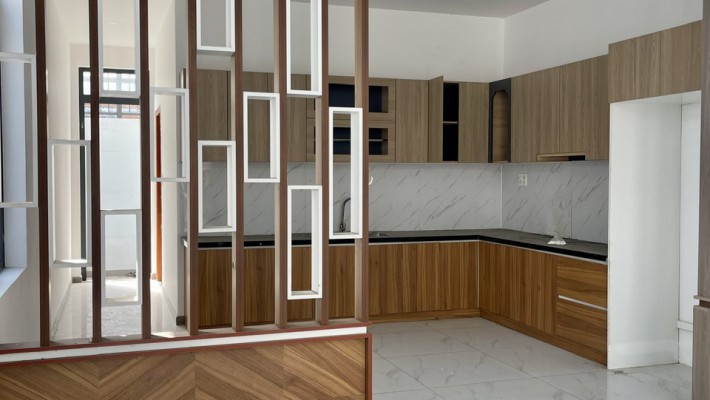 Chính chủ cần bán gấp nhà hẻm Đường 359 Phước Long B