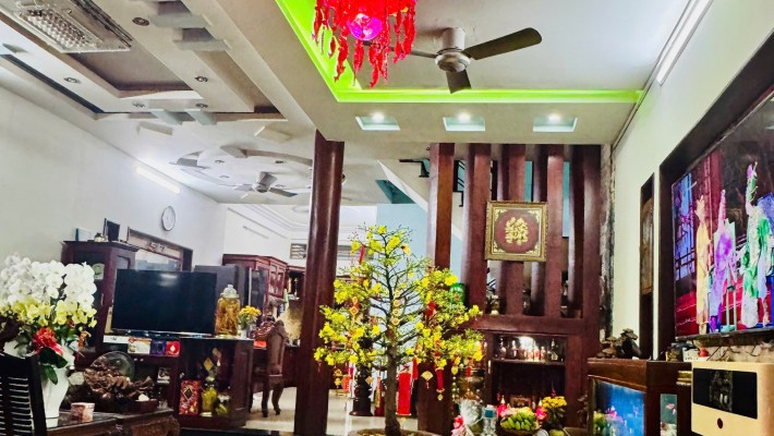 Chính chủ cần bán gấp  Nhà 1 trệt 2 lầu MT Kinh Doanh sầm uất, Phước Long B, TP. Thủ Đức.