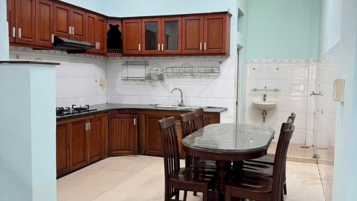 NHÀ ĐẸP TRUNG TÂM QUẬN 9 – MẶT TIỀN 3 TẦNG GẦN VINCOM CHỈ 8,3 TỶ