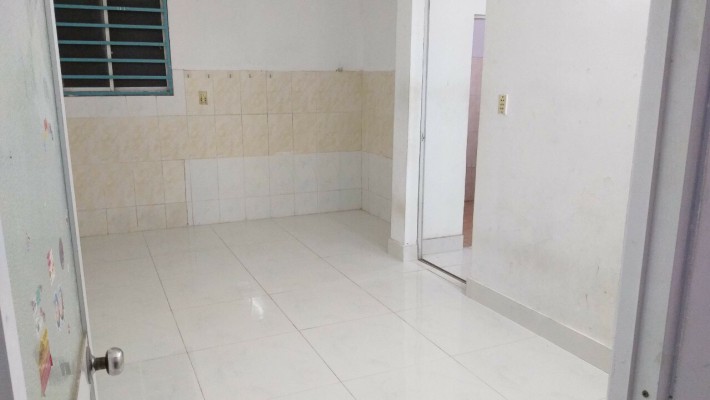 Bán nhà hẻm 22 đường 61, phường Phước Long B, quận 9. DT 36m2 giá 2,650 tỷ 