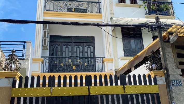 Em Trai cần tiền Bán Nhà siêu đẹp Hẻm 94 đường 185 thông 109, Phước Long B, TP. HCM