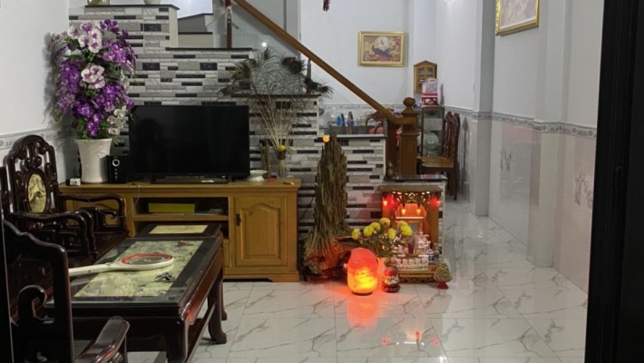 Chính chủ cần bán gấp nhà 1 trệt 2 lầu Phước Long B
