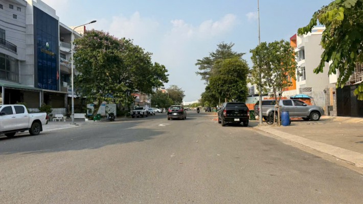 BÁN NHÀ MẶT TIỀN ĐƯỜNG 30M – KDC KHANG ĐIỀN, Q9 (TP. THỦ ĐỨC)